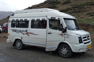 12 Seats Tempo Traveller on Rent in Amritsar/Chandigarh